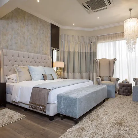 Villa Monticello Boutique Hotel Accra photo