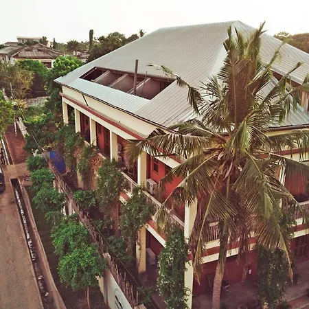 Somewhere Nice Accra photo